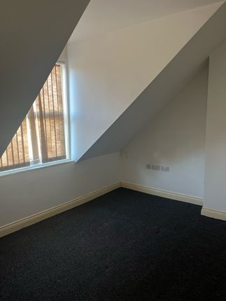 Thumbnail Room to rent in Brook Street, Luton