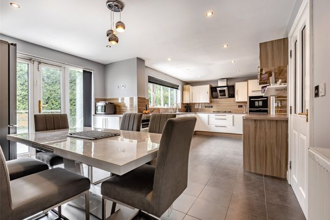 6, Wheatland Grove, Walsall photo 5