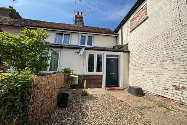 Cottage to rent in Wantz Road, Maldon
