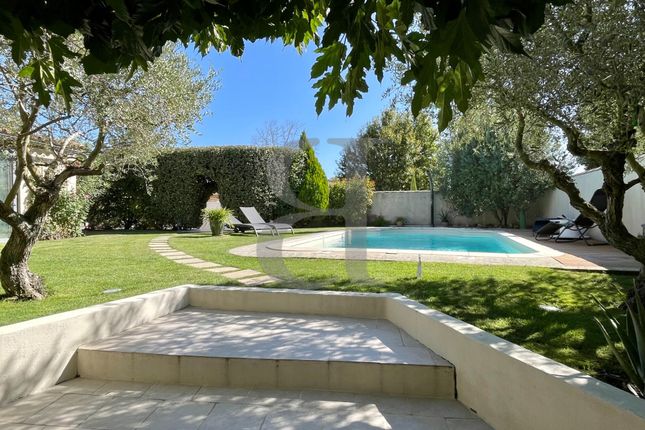 Thumbnail Property for sale in Barbentane, Provence-Alpes-Cote D'azur, 13570, France