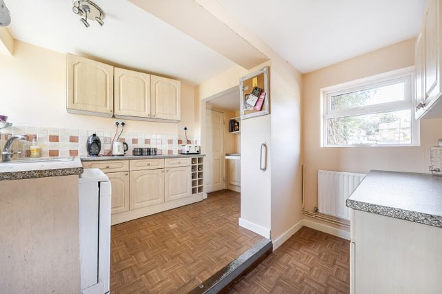 28, Granville Road, Westerham photo 4