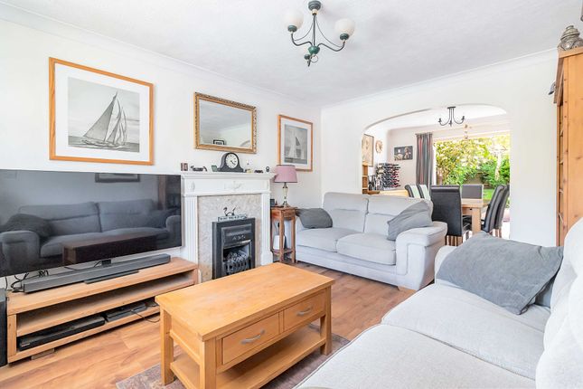 22 Roman Way, Uckfield photo 2