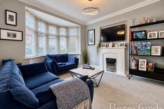 65, Kinfauns Avenue, Essex photo 3