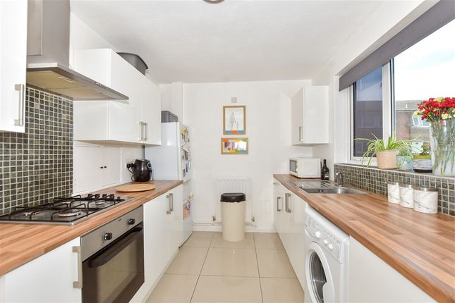 Magdalen Court, Broadstairs photo 4