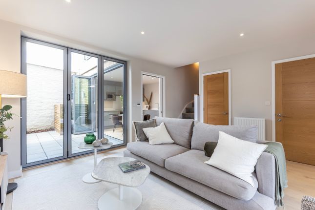 Mews house for sale in Provender Mews, Boston Road, London
