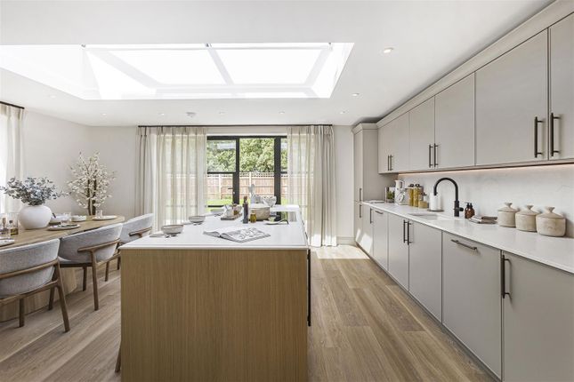 Oakbourne (Generic), Andrews Lane, Goffs Oak photo 4