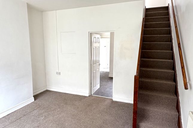 Eastern Villas, Holland Street, Hull photo 5