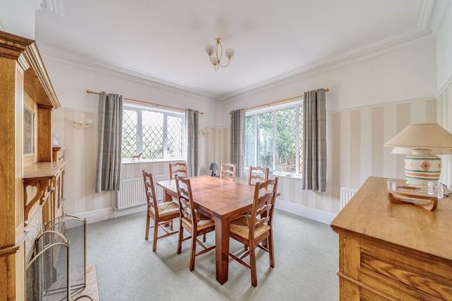53, Hillcrest Road, Purley photo 3