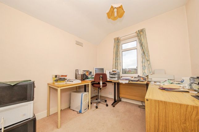 208, Britannia Road, Ipswich photo 3