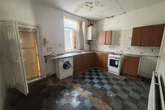 87, Larch Street, Lancashire photo 3