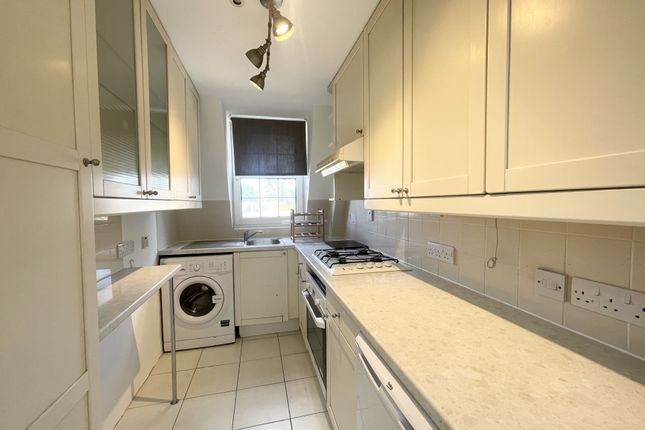 15 Spriggs Court, Palmers Hill, Epping photo 2