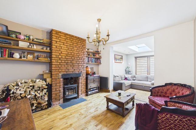 39, Sunbury Road, Middlesex photo 2