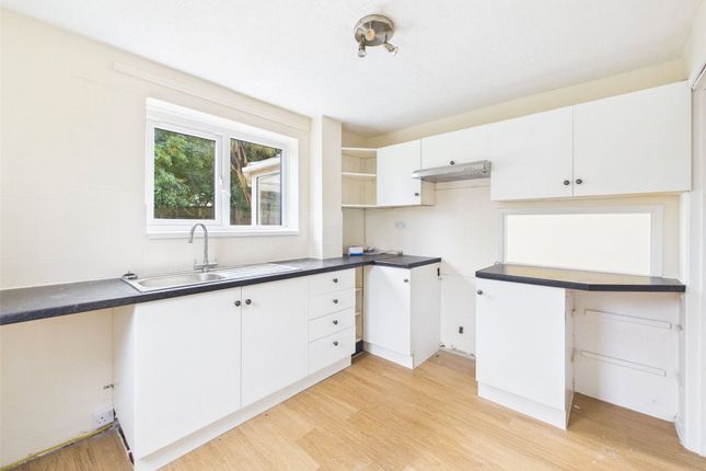 76, Mendip Avenue, North Somerset photo 3