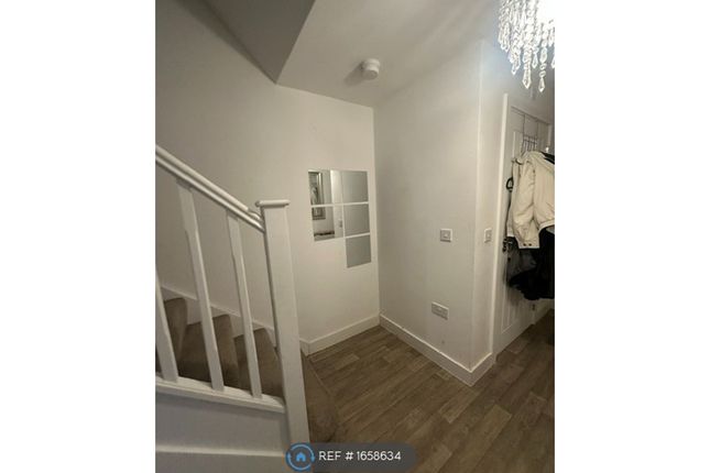 Poulson Road Houlton, Rugby photo 3