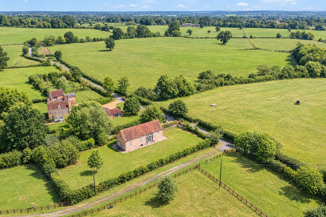 Court Farm Barn, Fulbrook Lane, Lower Fulbrook photo 2