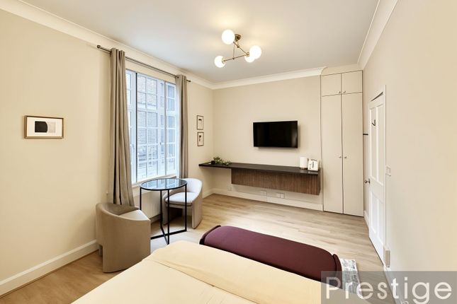 Hallam Street, London photo 2