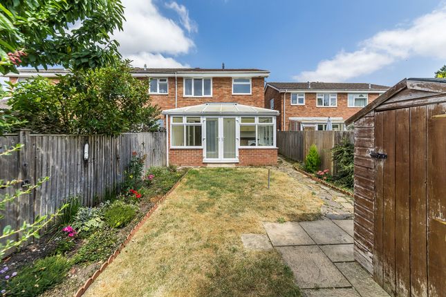 6 River Close, Abingdon photo 4