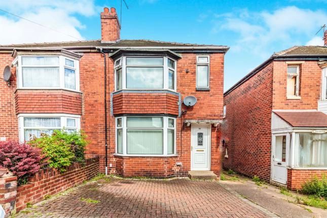 3 bed semi-detached house to rent in Ramsden Road, Rotherham