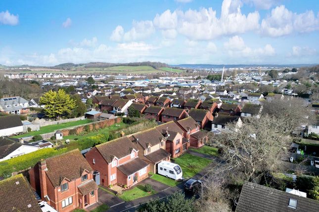 4 Springfield Gardens, Dawlish photo 3