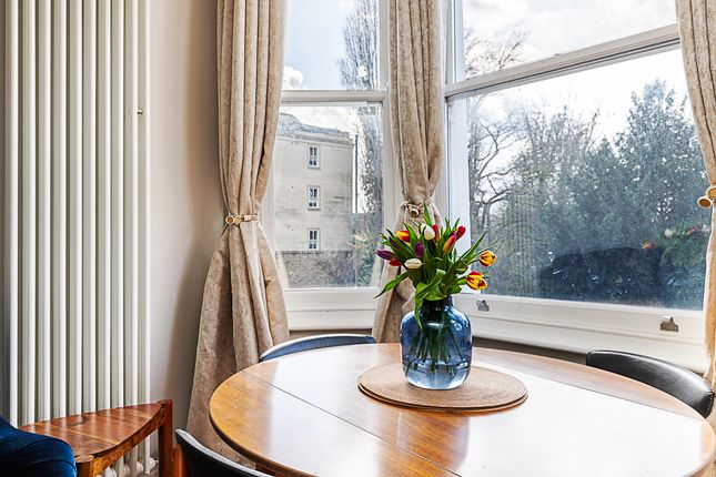 Flat to rent in Fulham Palace Road, London