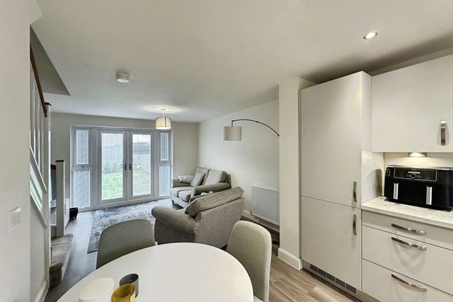 8, Appletree View, Morpeth photo 4