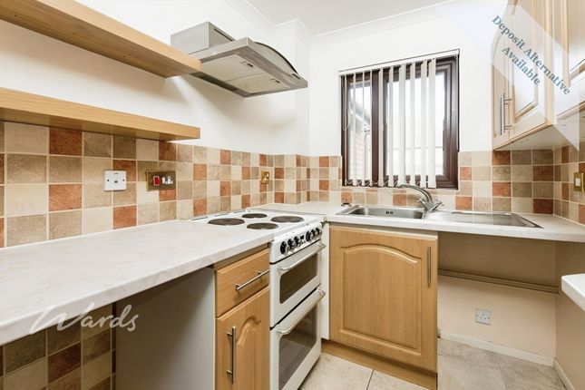 17, Haig Gardens, Gravesend photo 4