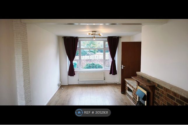 Lower Britwell Road, Slough photo 5