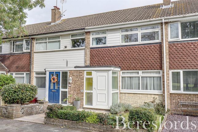 Thumbnail Terraced house for sale in Heather Close, Pilgrims Hatch