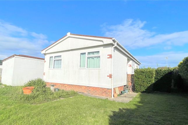 Mobile/park home for sale in Willowbrook Park, Lancing, West Sussex