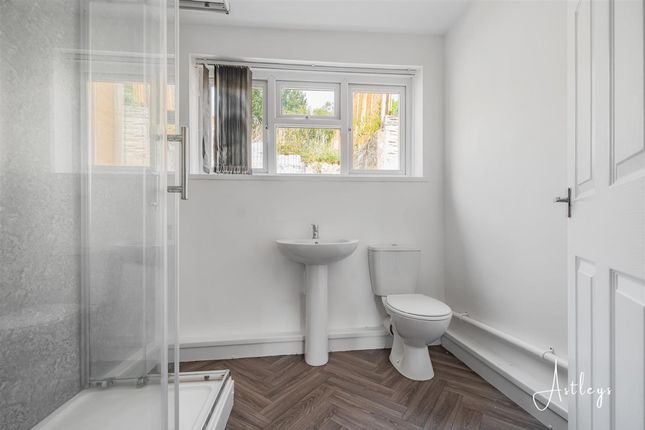 32, Dinas Street, Swansea photo 4
