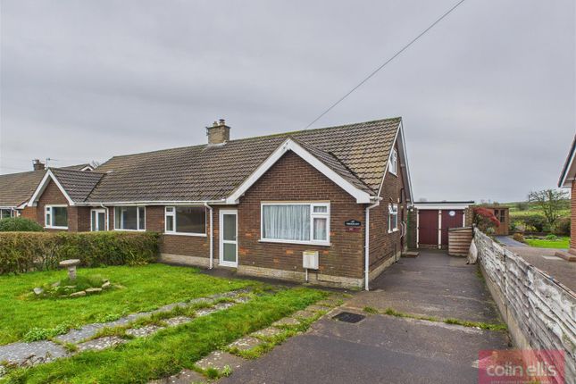 2-bed house on 22, Burniston Gardens, Scarborough, £200,000