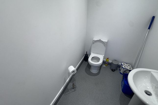 3C, Newstet Road, Kirkby photo 5