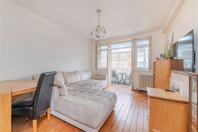 Flat for sale in Ormonde Court, 364 Upper Richmond Road