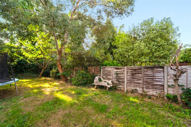 5, Victoria Avenue, Surbiton photo 4