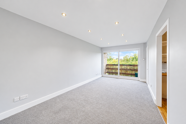 52, Coombe Hill Crescent, Oxfordshire, Oxford photo 3