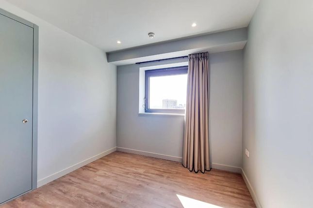 41321243, Solar, 3 Marley Street London, Wembley Park photo 4
