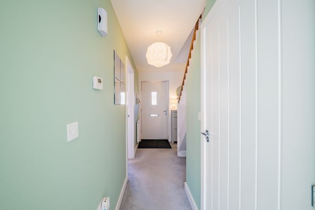 10 Farm Drive, Fakenham, Norfolk photo 2