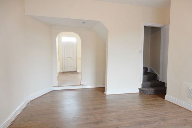 27 Corporation Road, Ilkeston photo 5