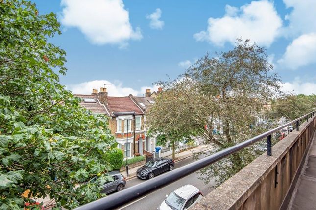 Flat for sale in 112 Melbourne Grove, East Dulwich, London