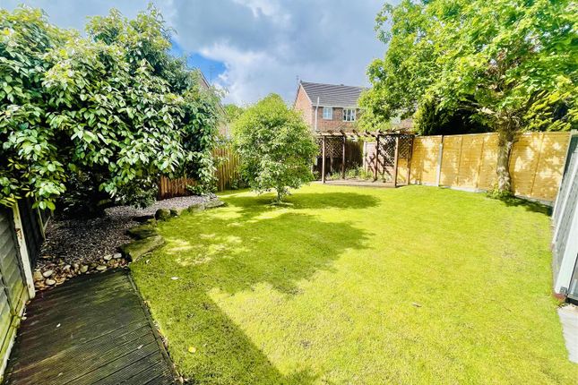 3, Brocklebank Drive, Northwich photo 2