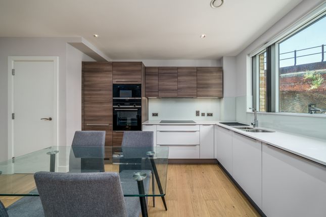 Flat for sale in Patcham Terrace, London
