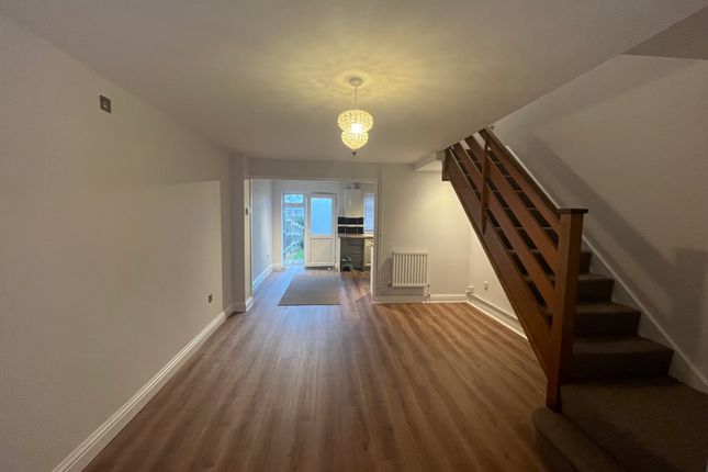136, Monks Dale, YEOVIL photo 4