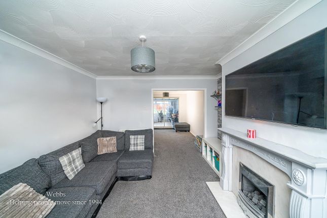 12, Kingswood Drive, Walsall photo 3