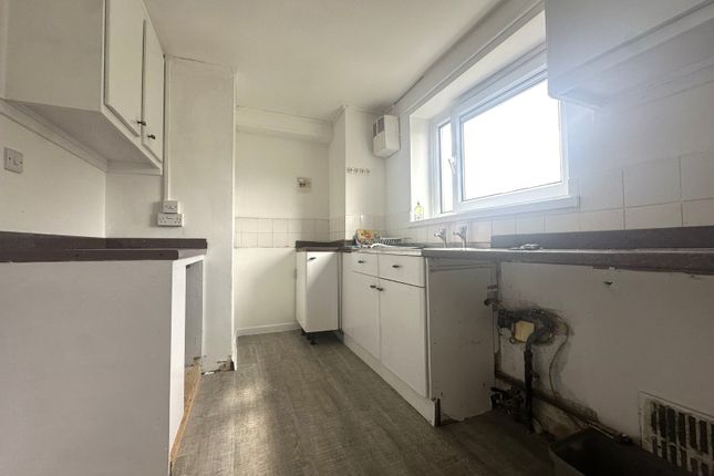 318, Meggeson Avenue, Southampton photo 2