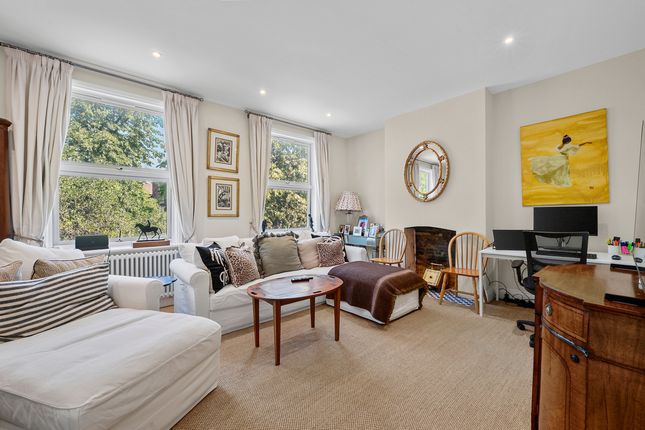 Upper Richmond Road, London photo 4