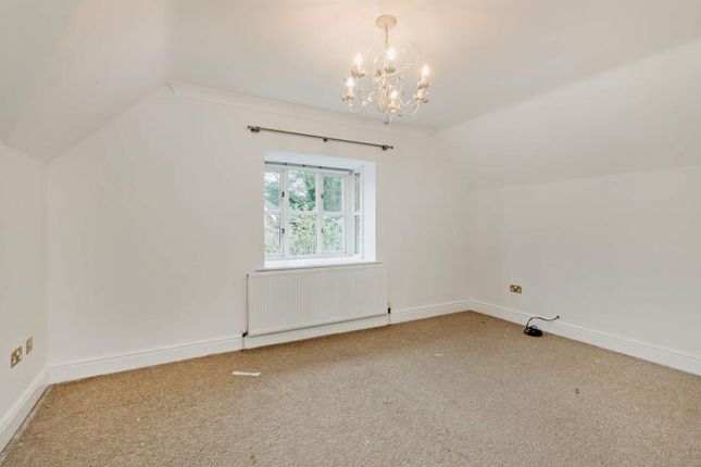 Property to rent in Molteno Road, Watford