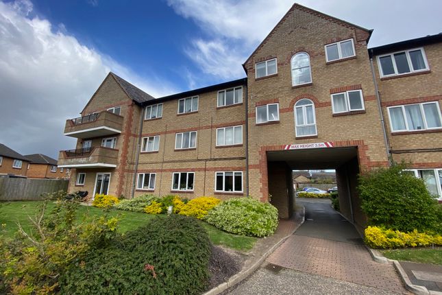 Thumbnail Flat for sale in Farnsworth Court, Peterborough
