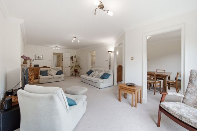 41/4 Mortonhall Road, Edinburgh photo 4