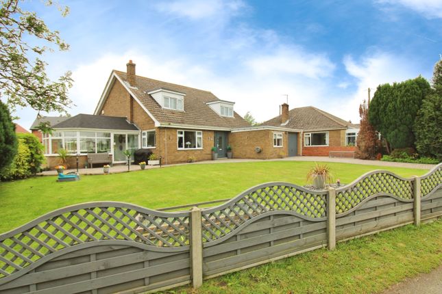 Thumbnail Detached house for sale in Carr Lane, Blyton, Gainsborough, Lincolnshire