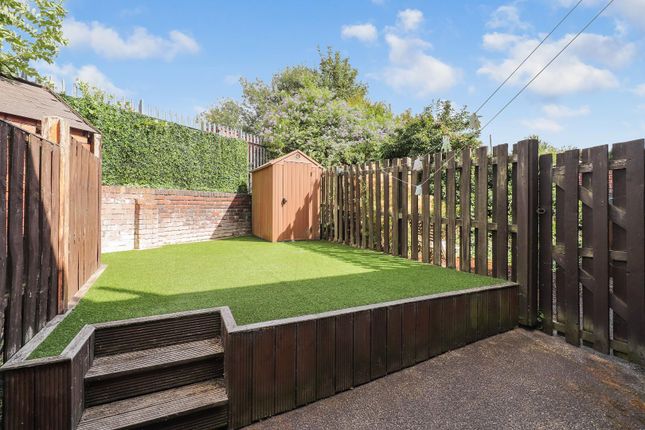 22, Robinson Road, Sheffield photo 4